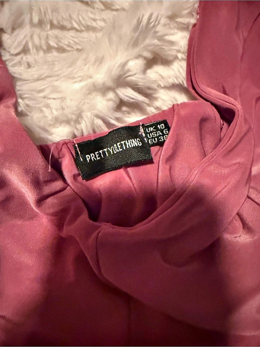 PrettyLittleThing Ruched Mini Dress - Picture 2 of 2